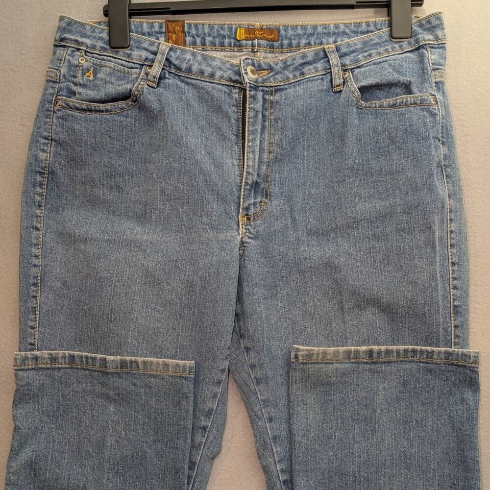 Wrangler Aura Jean Women 38x31 Tag 18R Avg Blue Denim Straight Stretch WU037MR